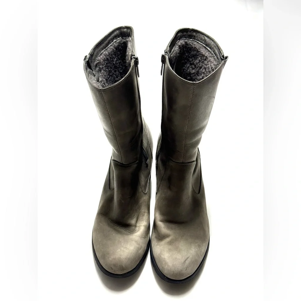 UGG Australia Leather Wedge Boots #1012528 Size‎ 10